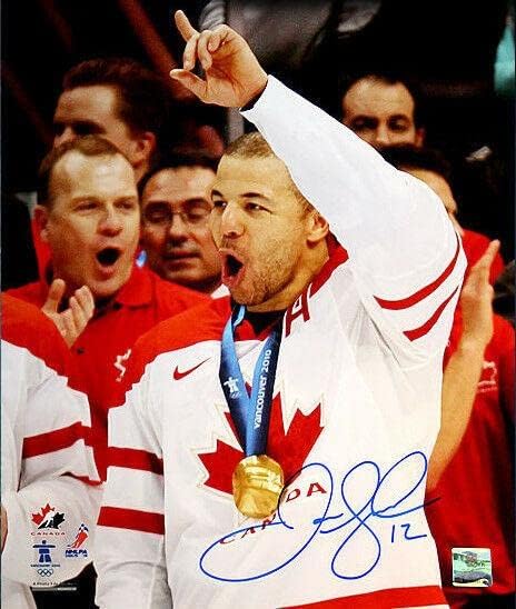 ДЖЕРОМ ИГИНЛА ПОДПИСА Олимпийское ЗЛАТО 2010 Г. Снимка 8Х10 - 70437 - Снимки на НХЛ с автограф