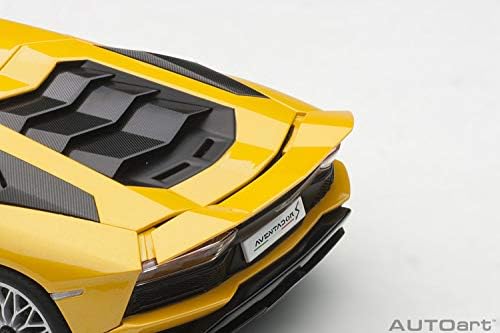 Lamborghini Aventador S New Giallo Orion /Перлено Жълто модел автомобил 1/18 от Autoart 79132